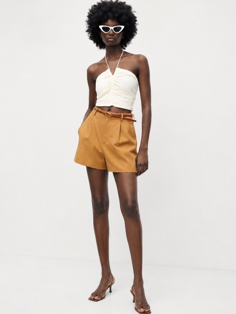 NWT Zara Brown Shorts with Belt. Size M - Picture 2 of 8